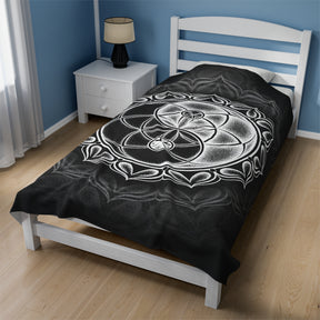 Ying Yang Velveteen Plush Blanket